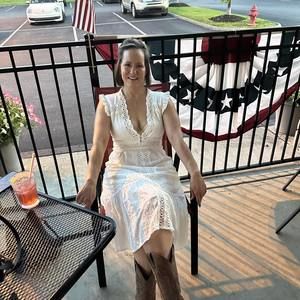 Meet your Posher, Georgia